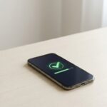 celular exibindo confirmação de venda no tiktokshop